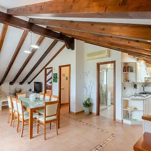 Ca' Do Pescou, Charming 2,bedroom With Stunning Hill Views Overlooking The Greenery Rapallo