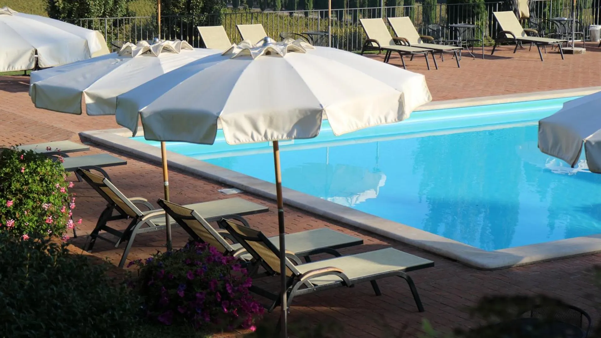Agriturismo La Sovana Sarteano Lantgård