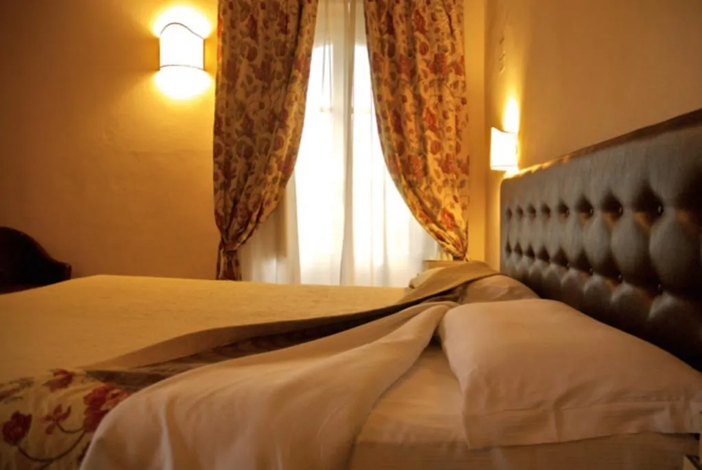 Agriturismo La Sovana Sarteano Lantgård